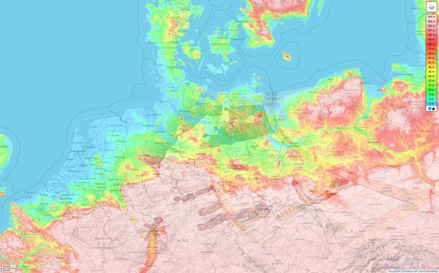 This image depicts a colored representation of current elevation data (DGM), overlaid with the Germania Magna map by Donnus Nicolaus Gemanus.